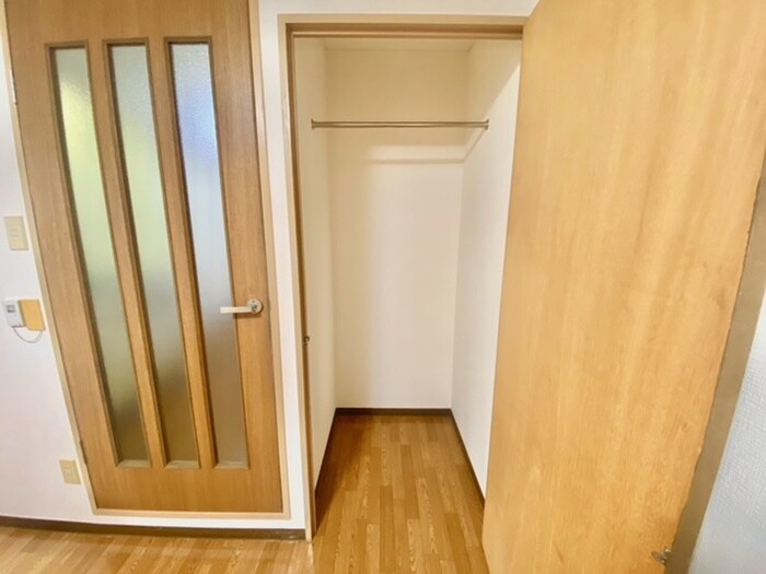 物件内観写真11　(収納)