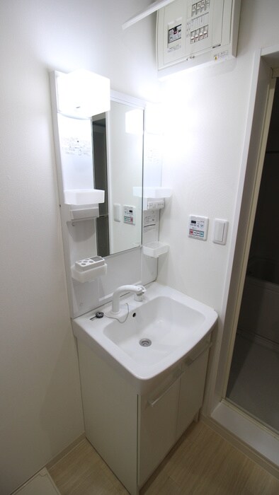 物件内観写真11　(洗面)