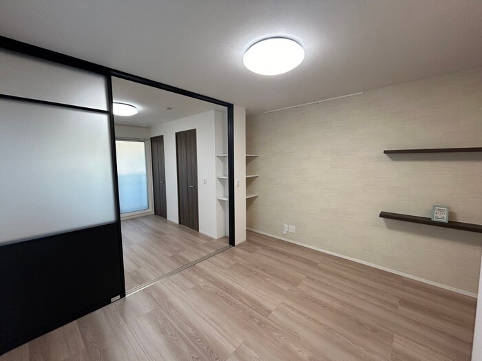 物件内観写真8　(居室)