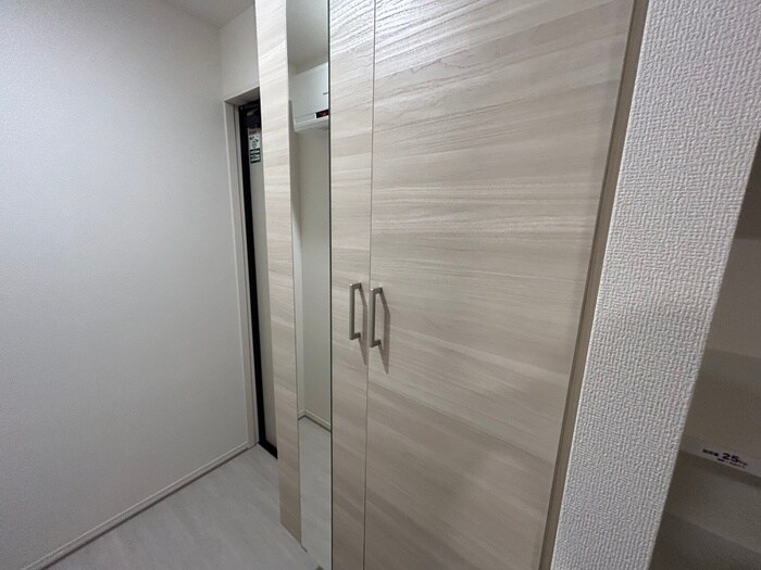 物件内観写真13　(靴箱)
