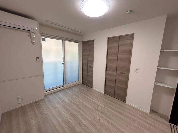 物件内観写真21　(居室)