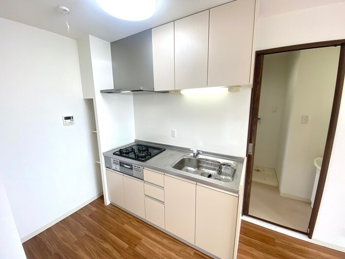 物件内観写真8　(キッチン)