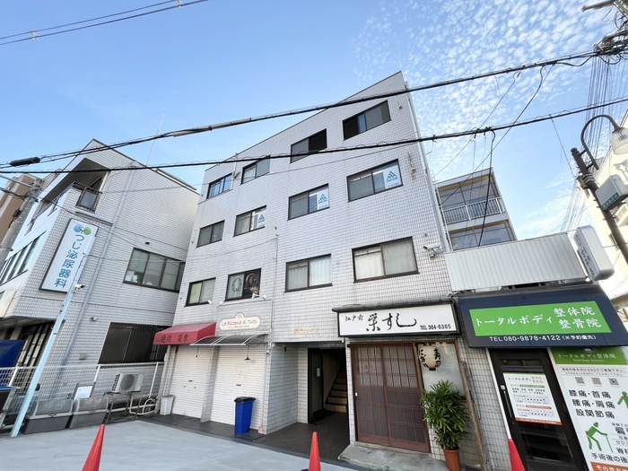 岡本ﾊｲﾂ