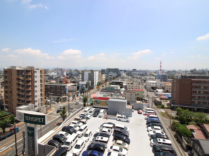 物件内観写真18　(室内からの展望)