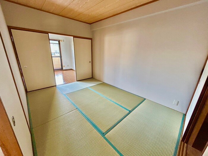 物件内観写真8　(居室)