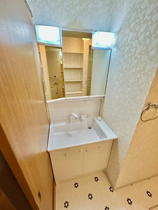 物件内観写真14　(洗面)