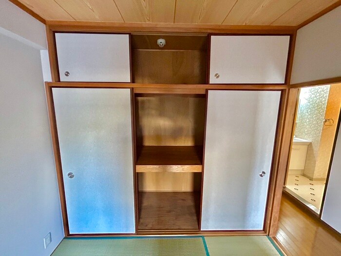 物件内観写真16　(収納)