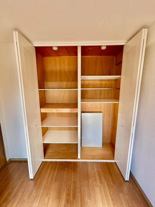 物件内観写真17　(収納)