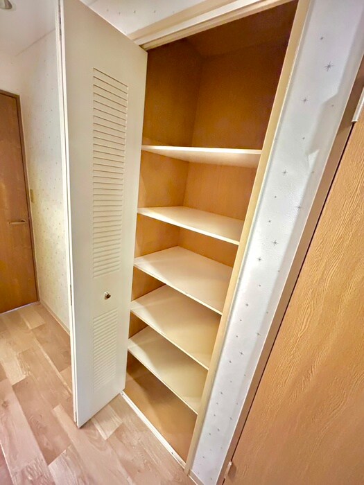 物件内観写真19　(収納)