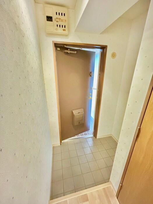 物件内観写真20　(玄関)