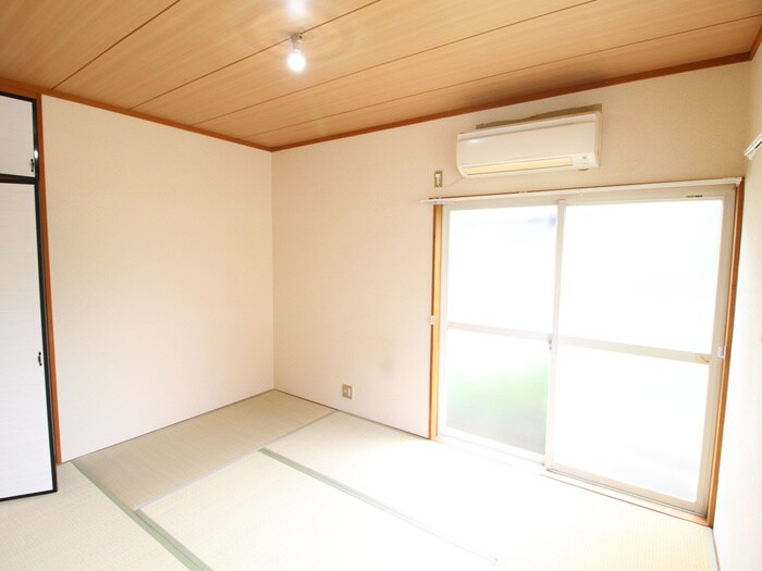 物件内観写真13　(居室)