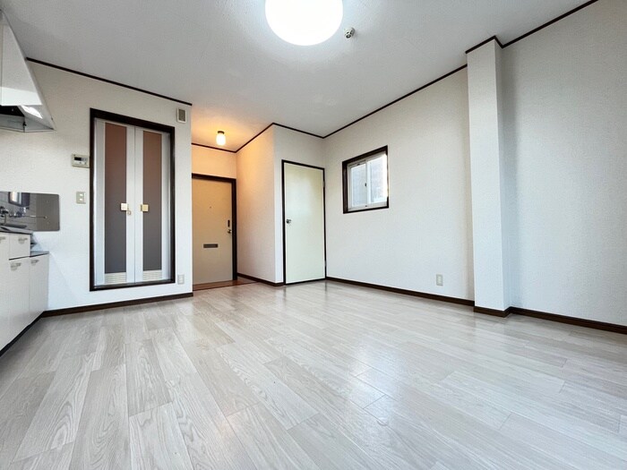 物件内観写真14　(居室)