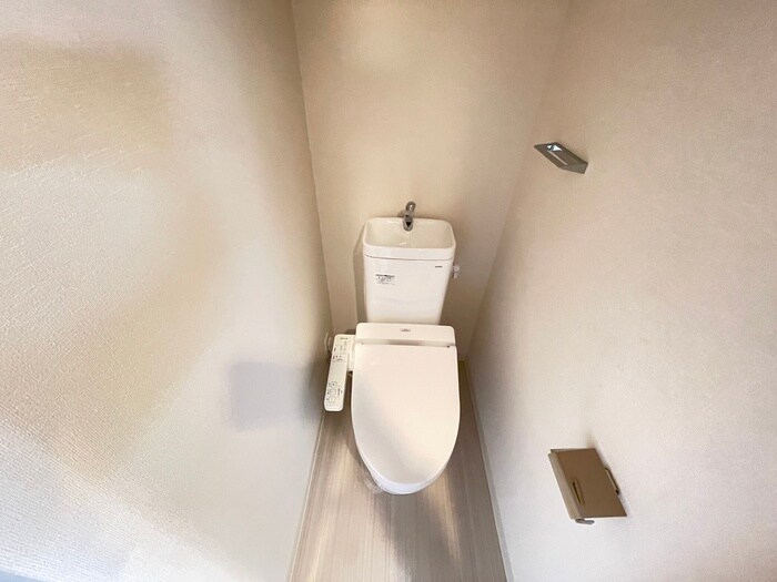 物件内観写真12　(トイレ)