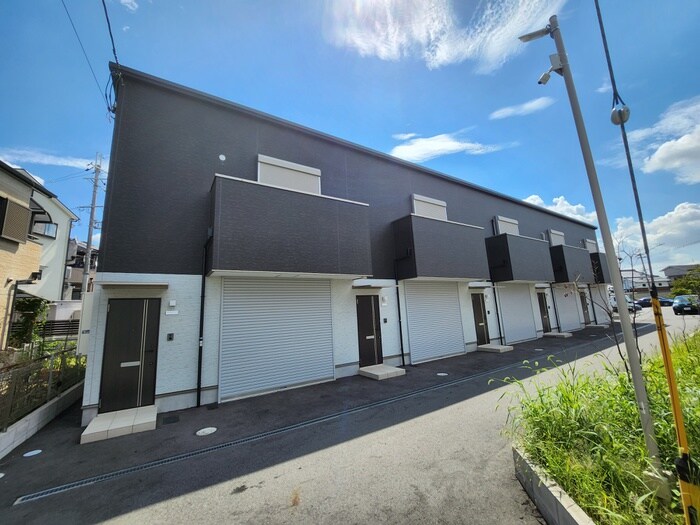 物件外観写真2　(外観写真)