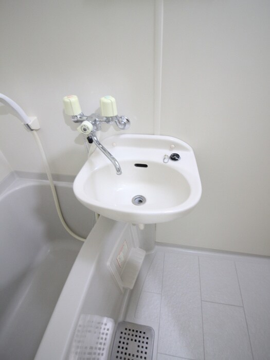 物件内観写真9　(洗面)