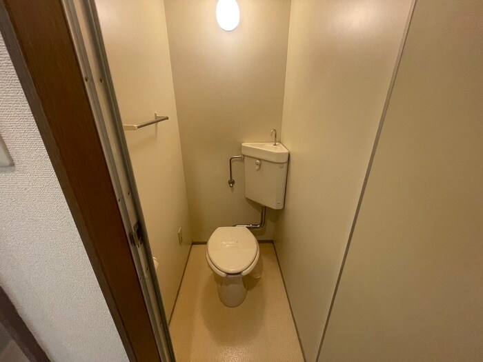 物件内観写真10　(トイレ)