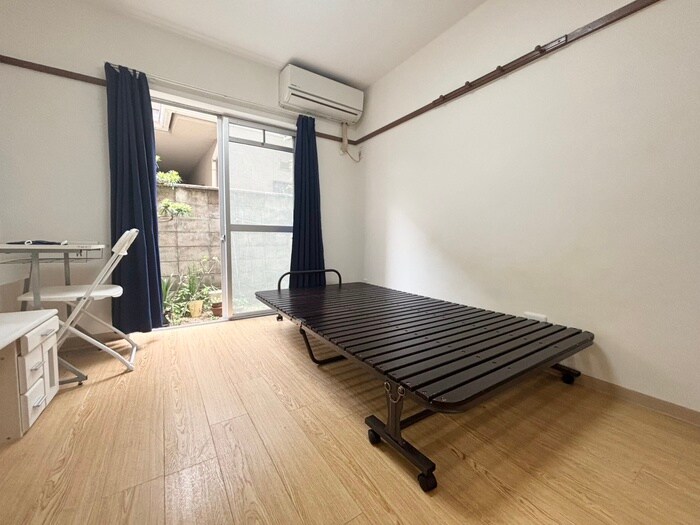 物件内観写真16　(居室)