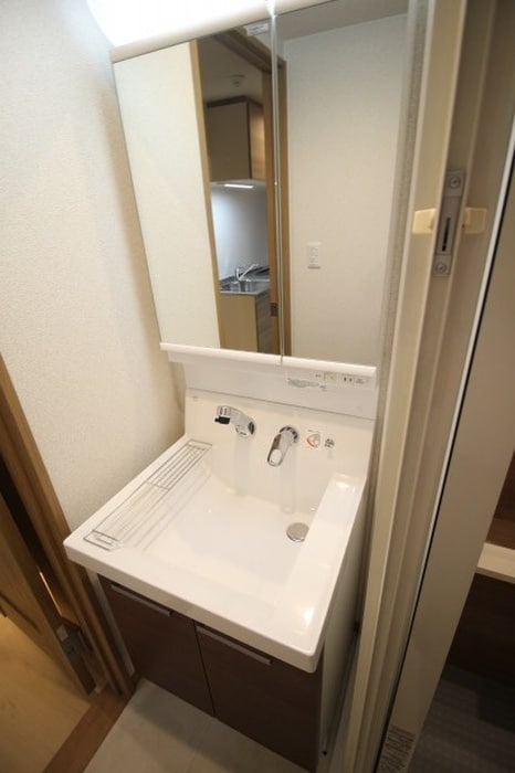 物件内観写真11　(洗面)