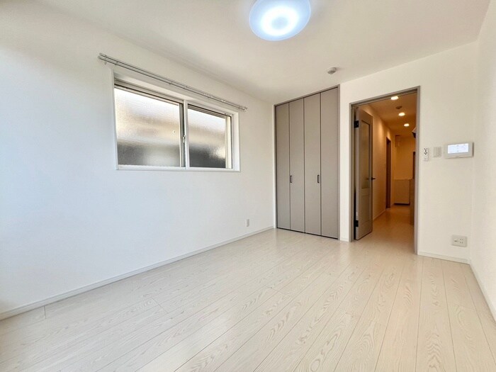 物件内観写真10　(居室)