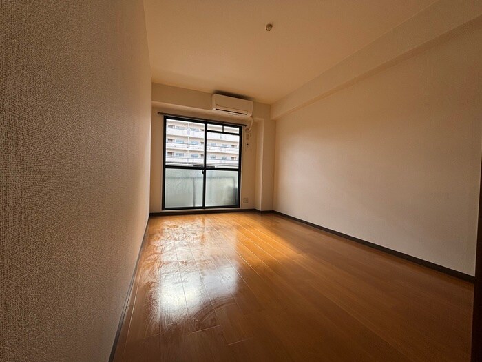 物件内観写真21　(居室)