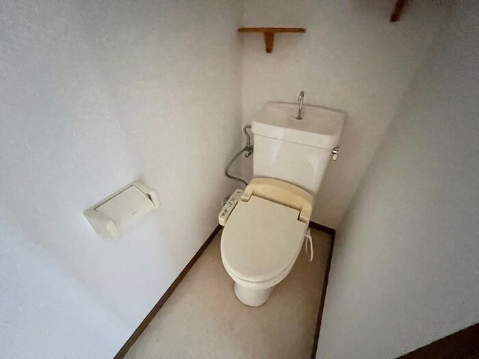 物件内観写真15　(トイレ)