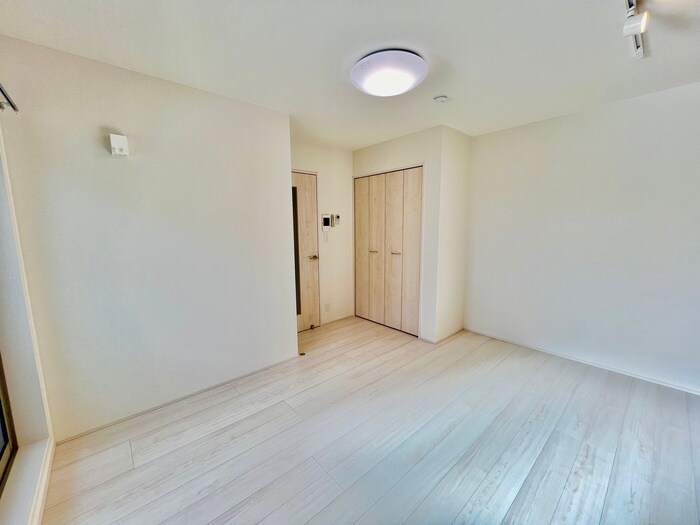 物件内観写真14　(居室)