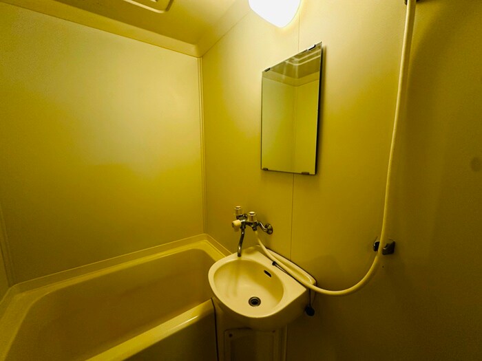 物件内観写真10　(洗面)