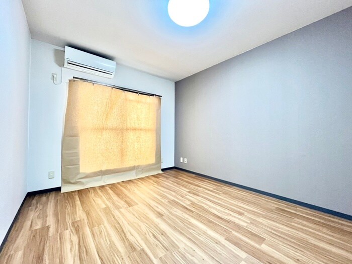 物件内観写真6　(居室)