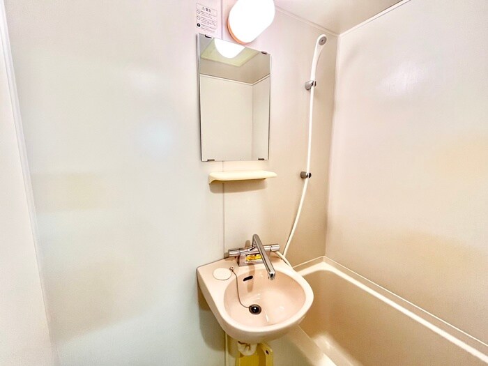 物件内観写真11　(洗面)