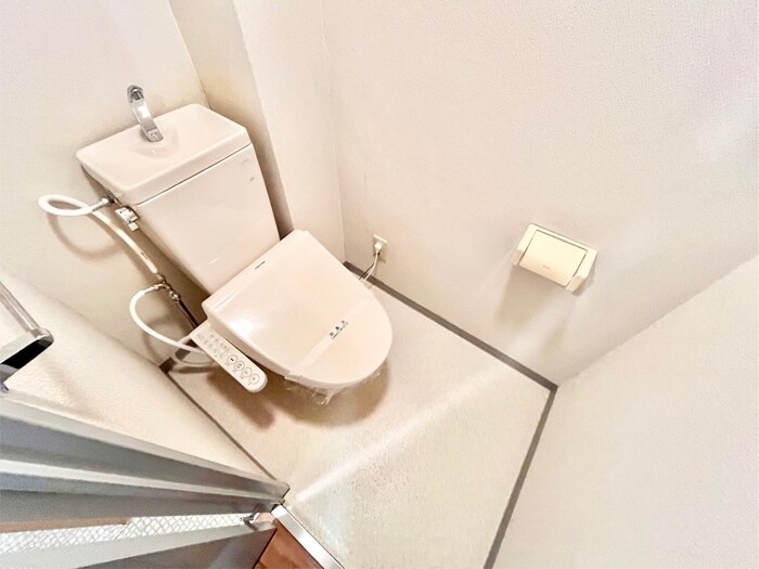 物件内観写真12　(トイレ)