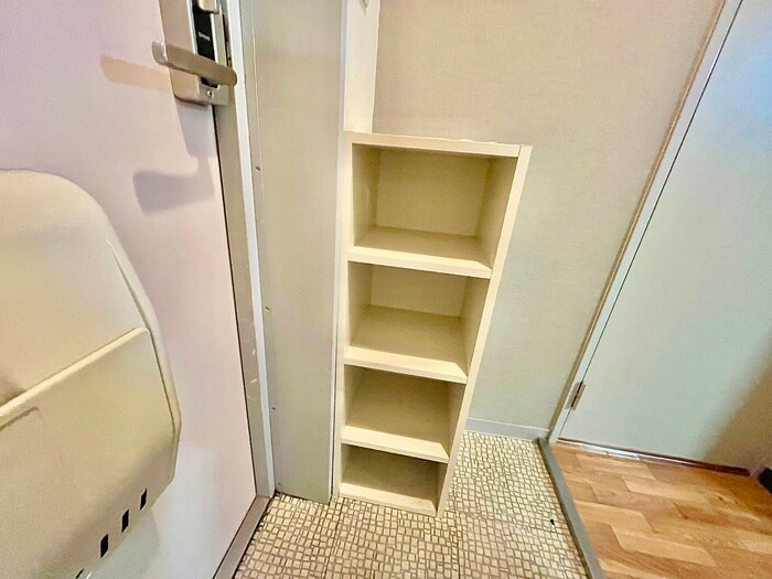 物件内観写真16　(靴箱)