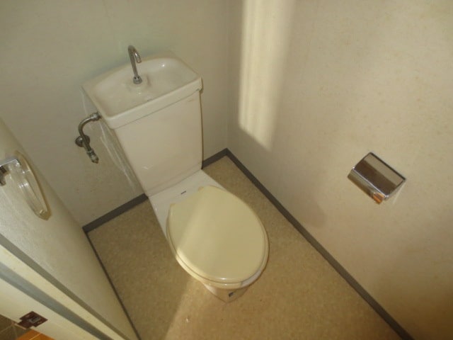物件内観写真14　(トイレ)