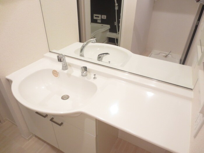 物件内観写真14　(洗面)