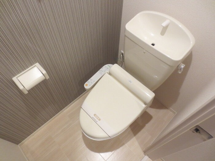 物件内観写真16　(トイレ)