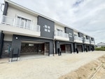 建築中