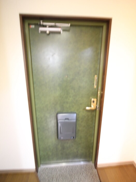 物件内観写真22　(玄関)