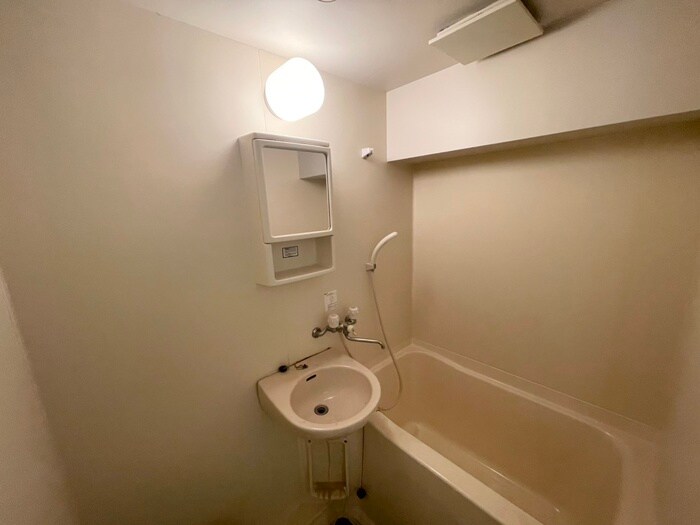 物件内観写真12　(バス／シャワールーム等)