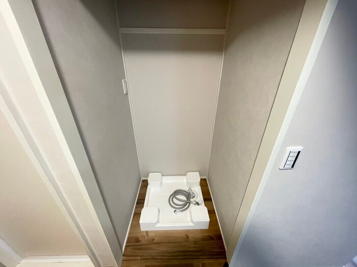 物件内観写真20　(洗濯機置場)