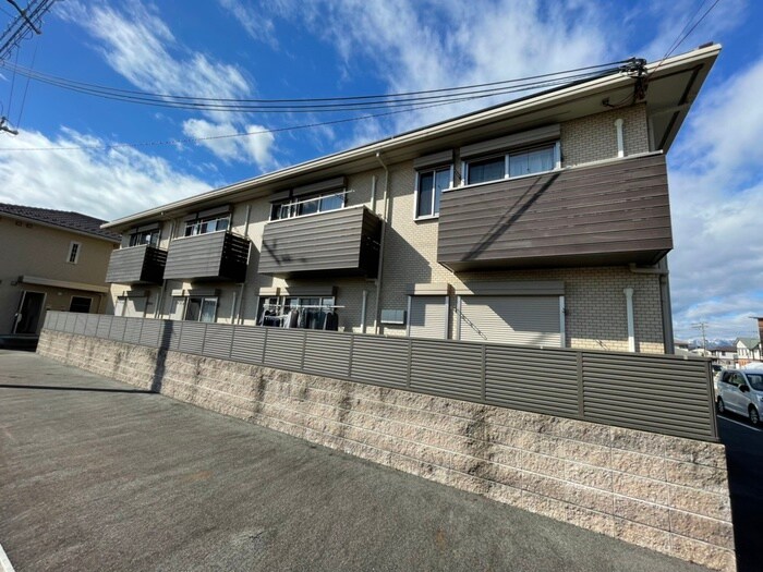 物件外観写真4　(外観写真)