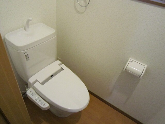 物件内観写真10　(トイレ)