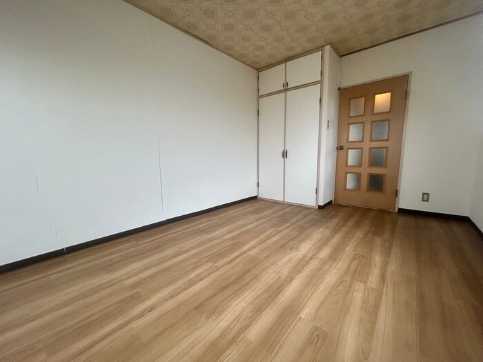 物件内観写真12　(居室)