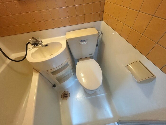 物件内観写真18　(トイレ)