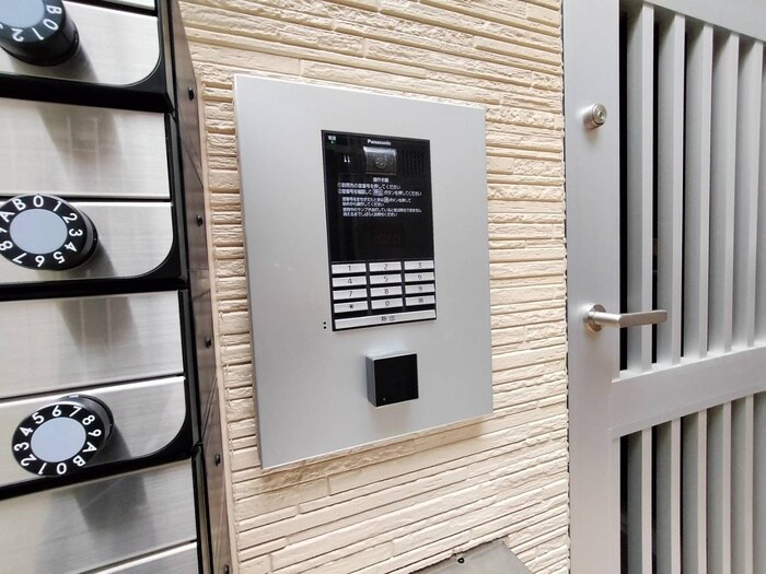 物件外観写真4　(建物設備)