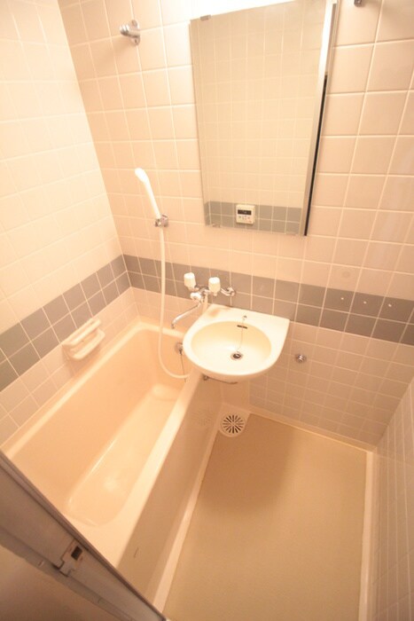物件内観写真8　(バス／シャワールーム等)