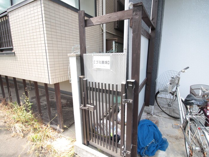 物件外観写真6　(建物設備)