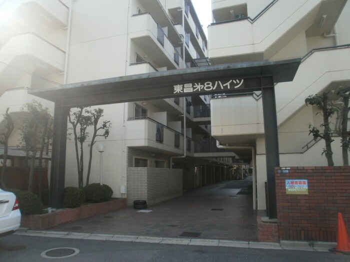 物件外観写真4　(駐車場)