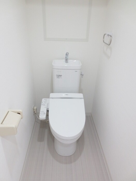 物件内観写真9　(トイレ)