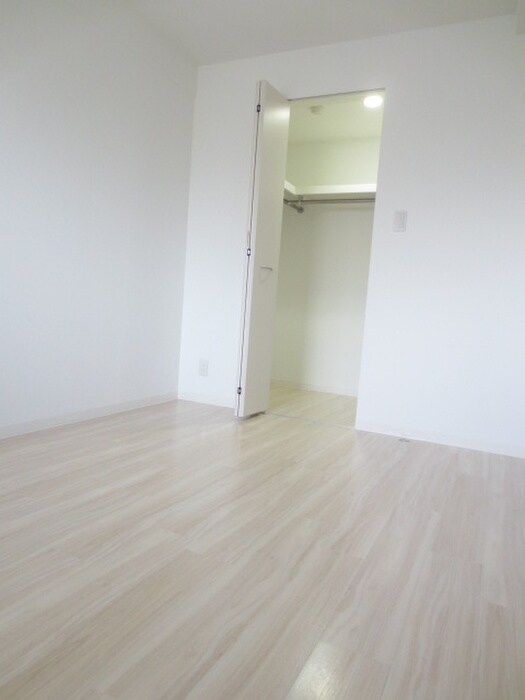 物件内観写真15　(居室)