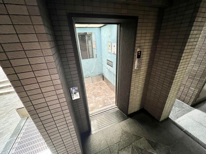 物件外観写真5　(建物設備)