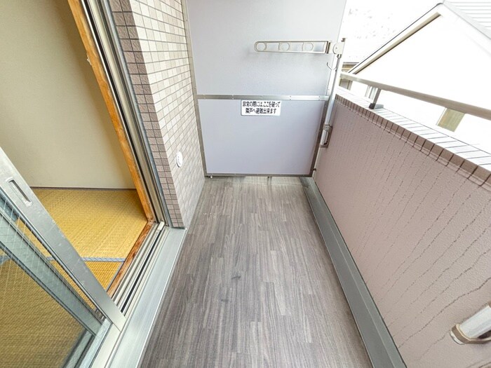 物件内観写真17　(ベランダ・バルコニー)